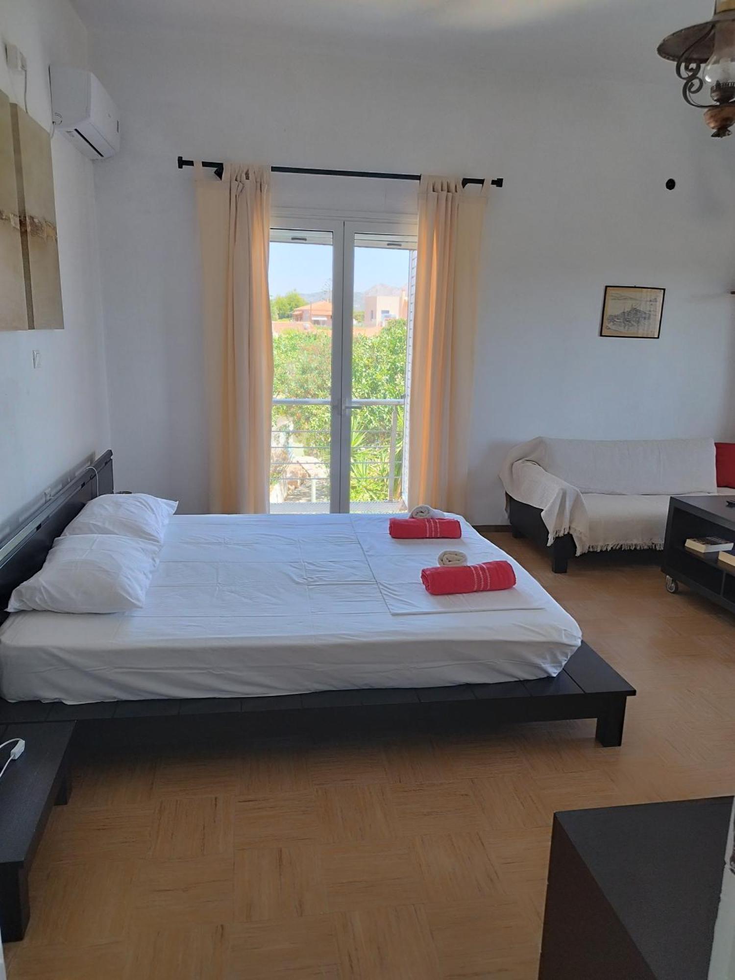 Solmar Aegina With Private Pool - Jacuzzi Διαμέρισμα Khloi Εξωτερικό φωτογραφία